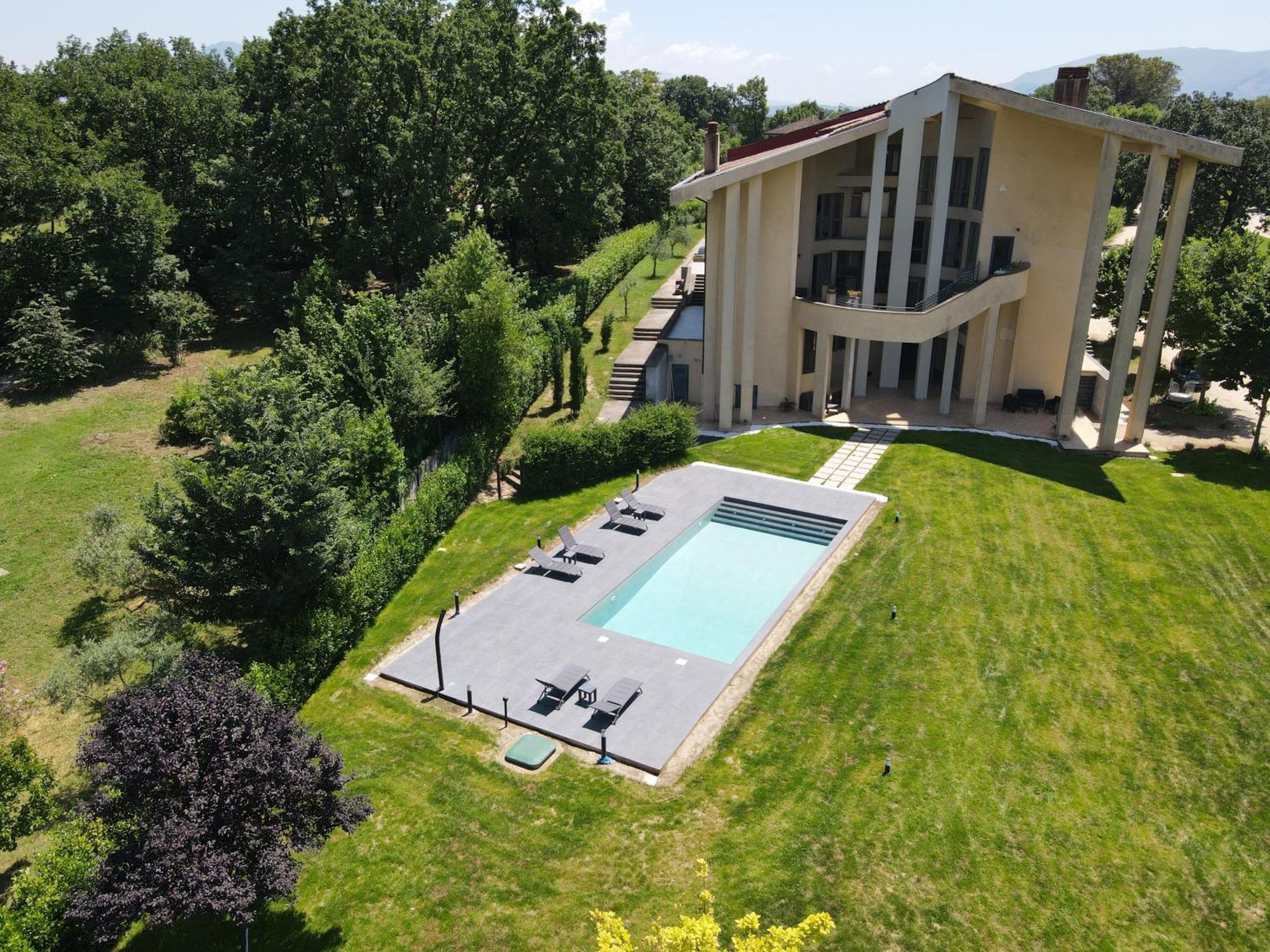 Le Colonne Bed and Breakfast Cassino Exteriör bild