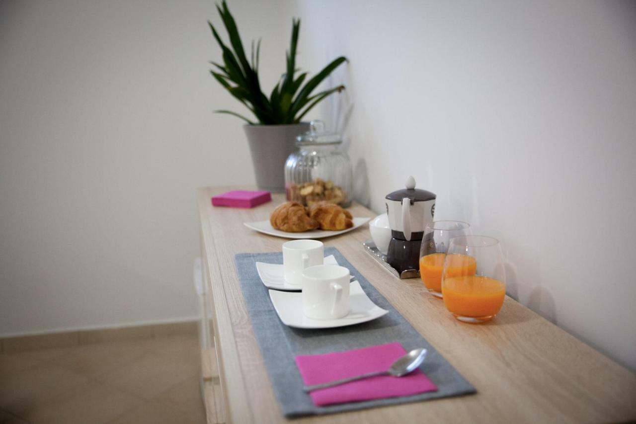 Le Colonne Bed and Breakfast Cassino Exteriör bild